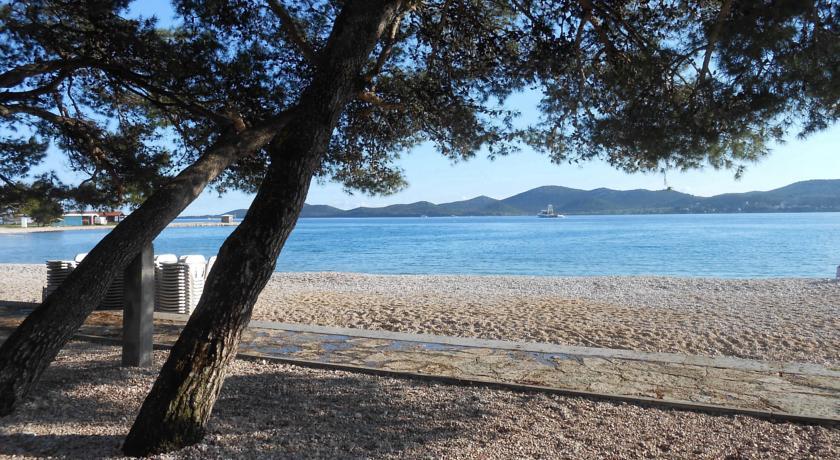 Apartment Plutus Biograd Na Moru Quarto foto